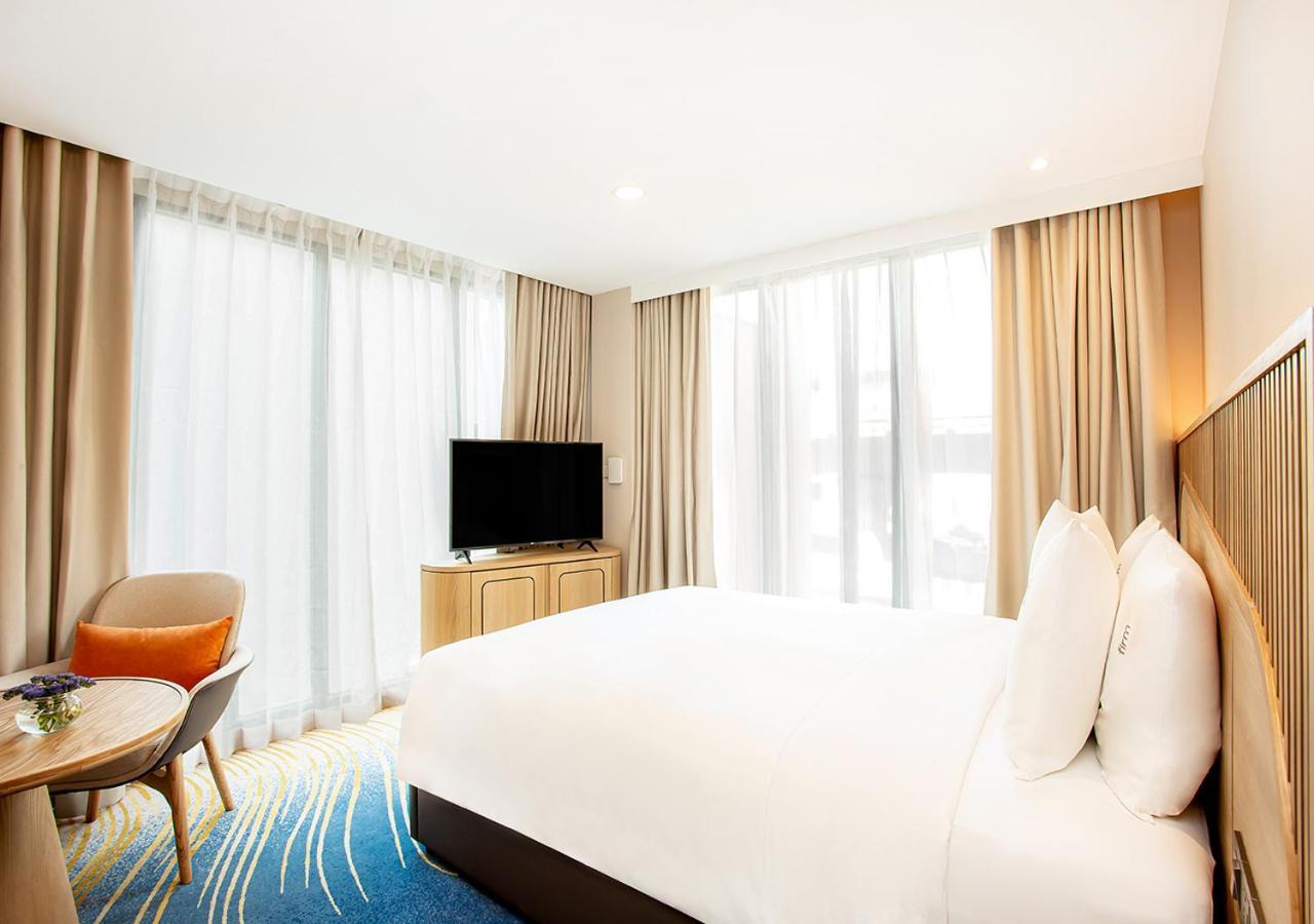 Holiday Inn Express & Suites Bangkok Central Pier By Ihg Extérieur photo