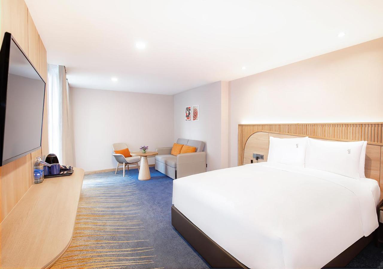 Holiday Inn Express & Suites Bangkok Central Pier By Ihg Extérieur photo